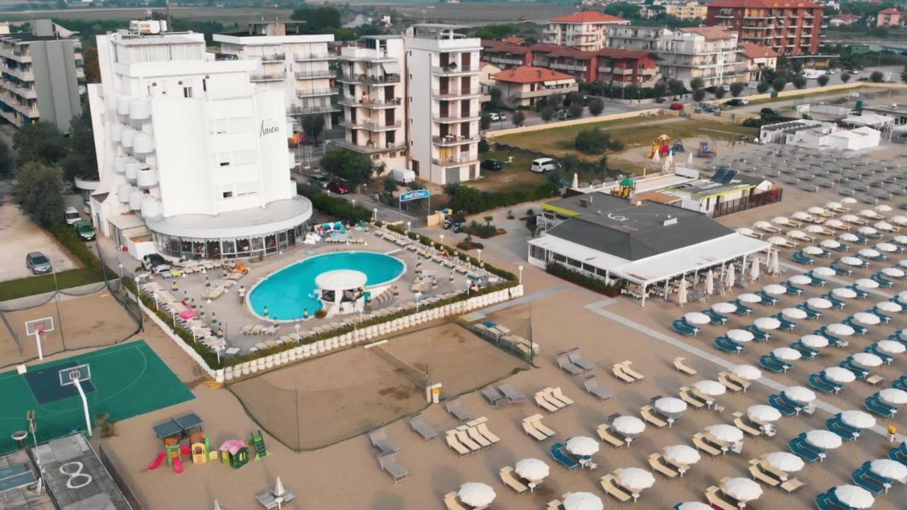 Hotel Marco Лидо-ди-Савио Экстерьер фото